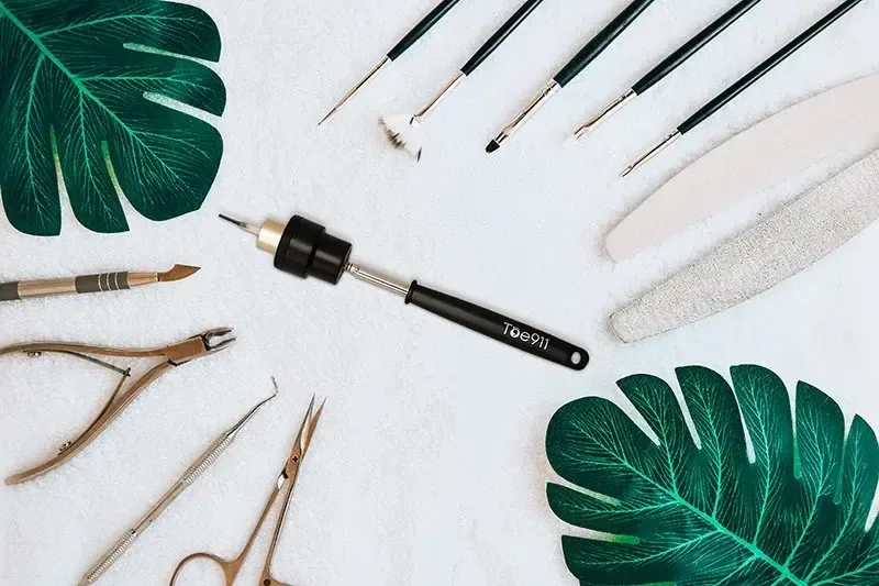Say Hello to Toe911: Designed For More Mobility-Friendly Self-Pedis